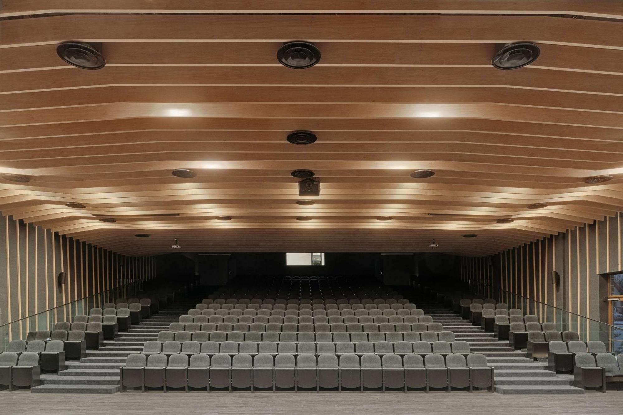 Radisson Blu Resort & Conference Center, Ostroda Mazury Luaran gambar Auditorium